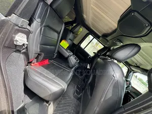 Jeep Wrangler Sport 4x4 2019 Noir Mat