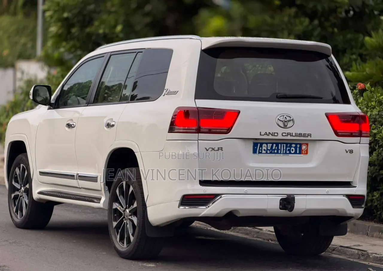 Toyota Land Cruiser 4.5 V8 VXR 2017 Blanc