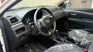 Nouveau Toyota Belta 2025 Blanc