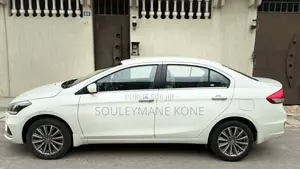 Nouveau Toyota Belta 2025 Blanc