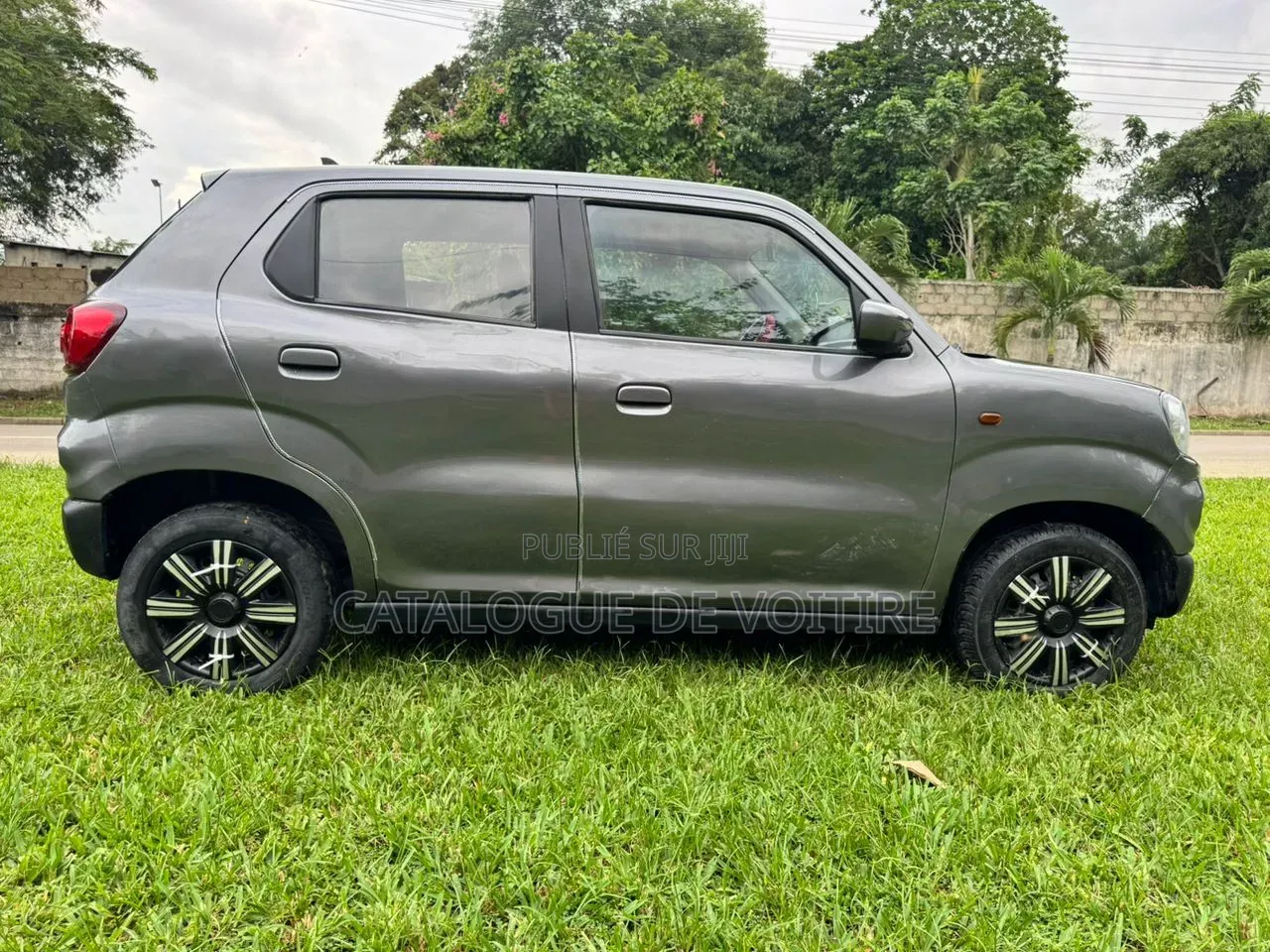 Suzuki S-Presso 2022 Gris