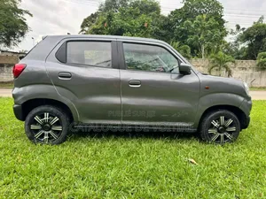 Suzuki S-Presso 2022 Gris