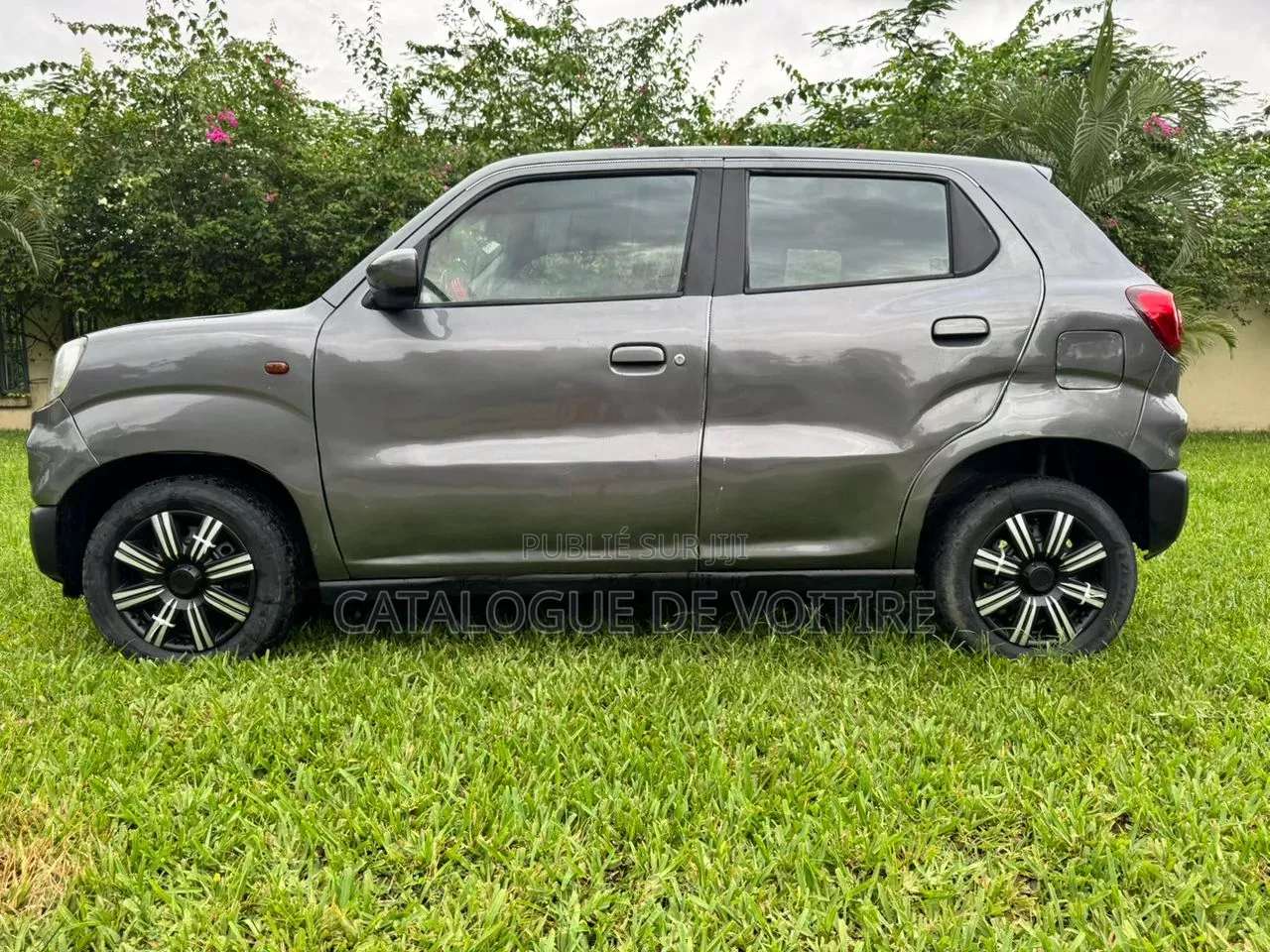 Suzuki S-Presso 2022 Gris