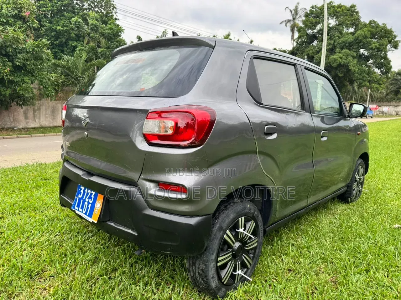 Suzuki S-Presso 2022 Gris