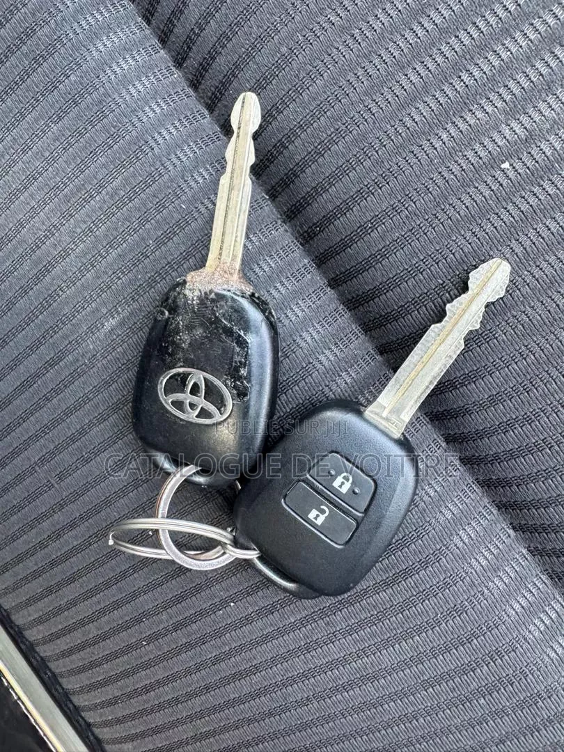 Toyota RAV4 2013 Gris