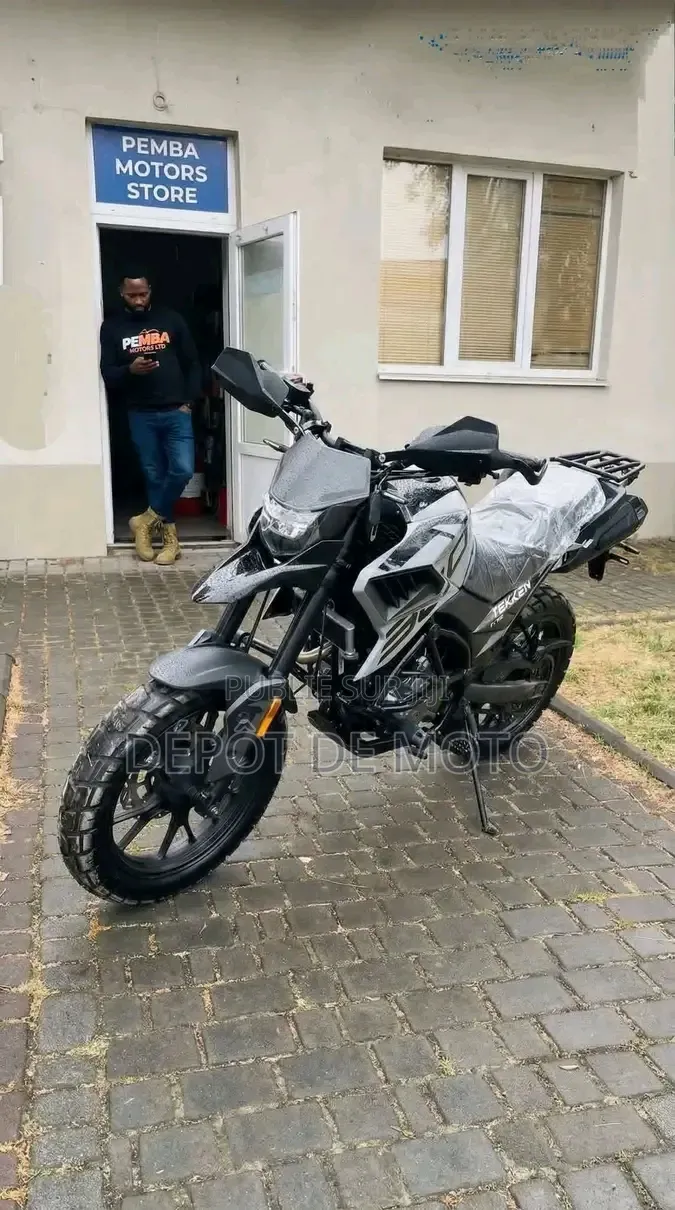Nouveau Tekken Forza 250 2026 Gris