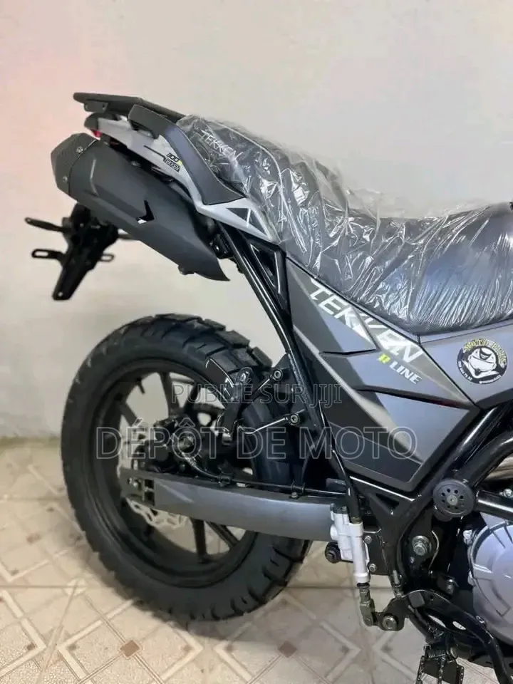 Nouveau Tekken Forza 250 2026 Gris