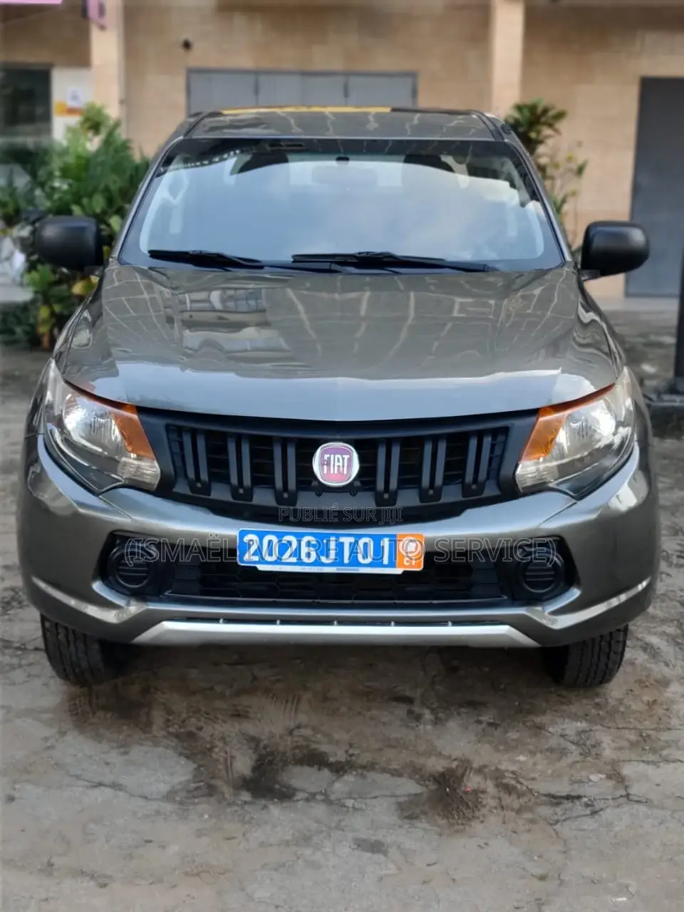 Fiat Fullback 2019 Gris