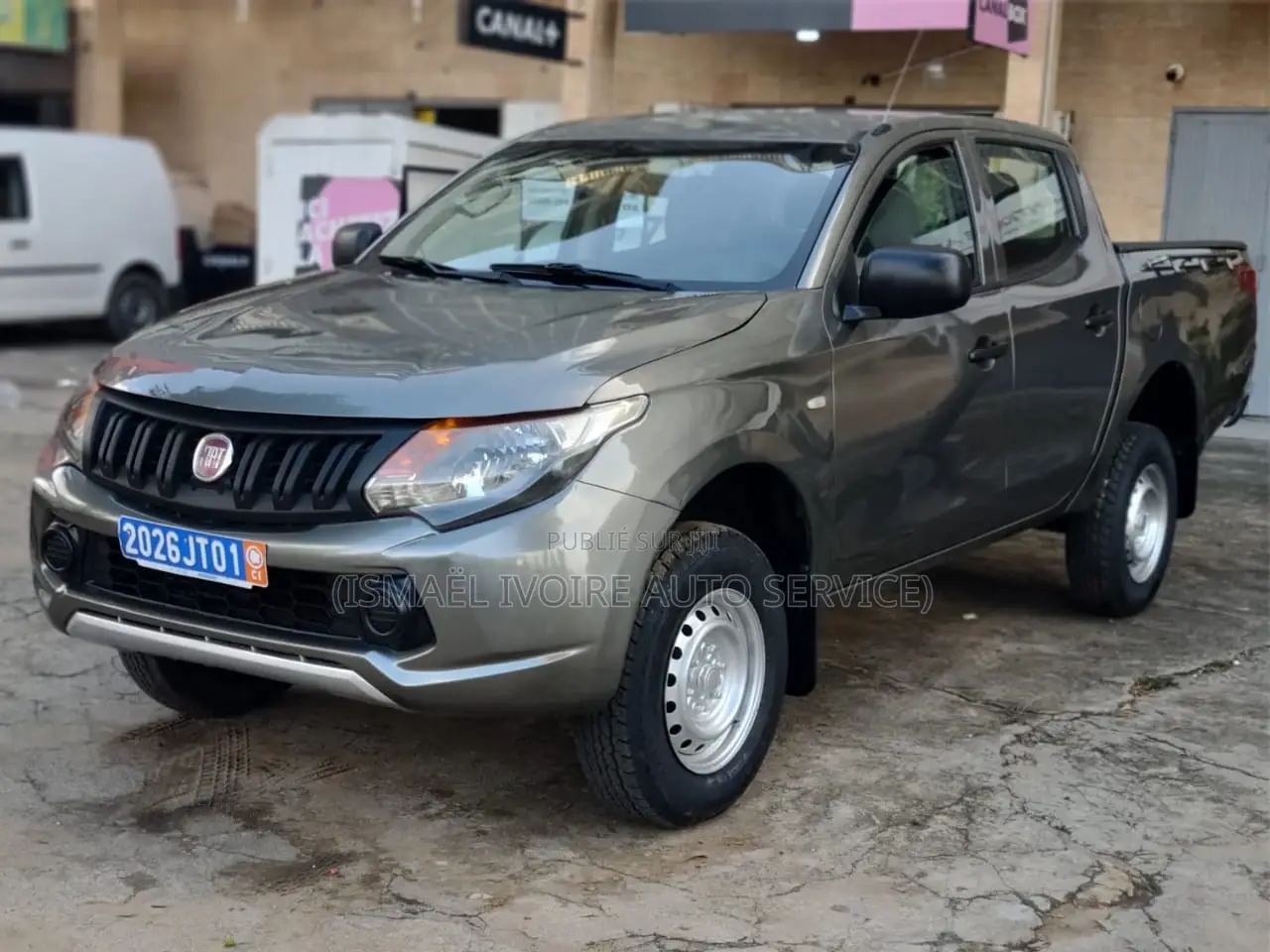 Fiat Fullback 2019 Gris