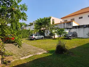 766m2 en Vente À Cocody Danga