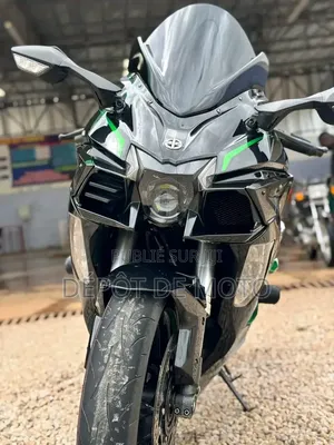 Kawasaki Ninja H2 SX 2021 Gris