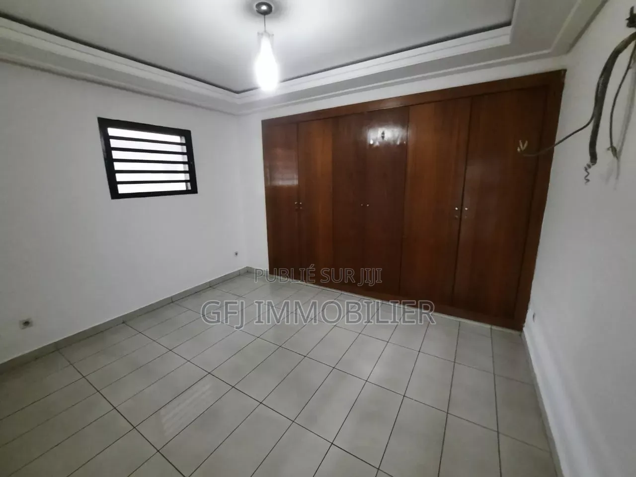 2chbre Appartement dans Francis Gweh, Cocody à Louer