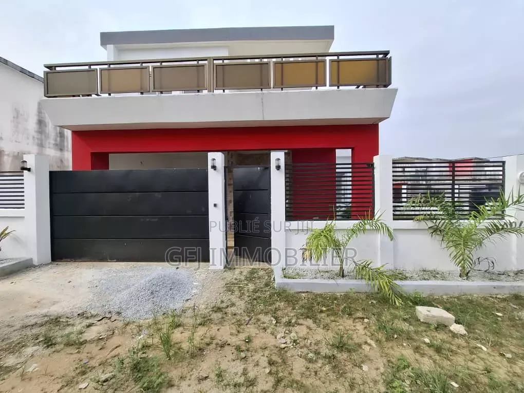 3chbre Duplex dans Francis Gweh, Cocody à Louer