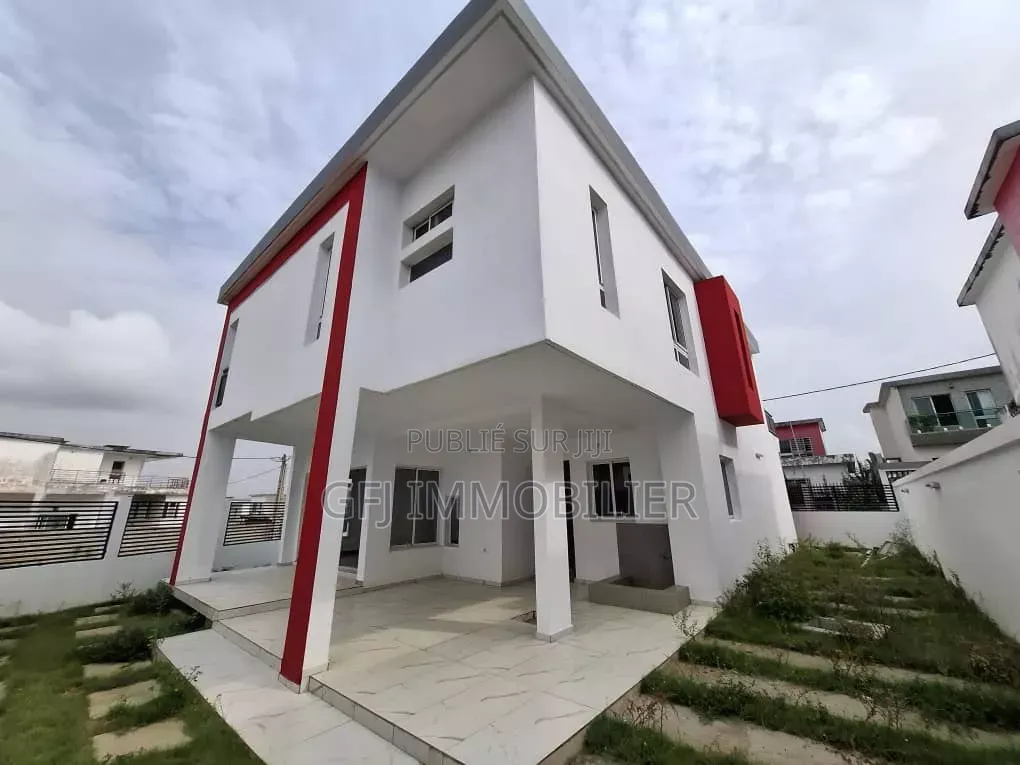 3chbre Duplex dans Francis Gweh, Cocody à Louer