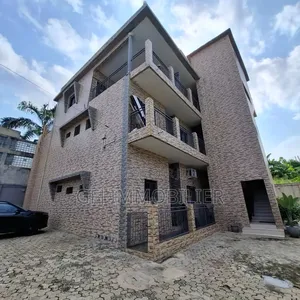 2chbre Appartement dans Francis Gweh, Cocody à Louer