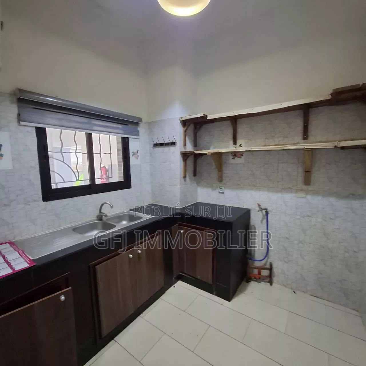 2chbre Appartement dans Francis Gweh, Cocody à Louer