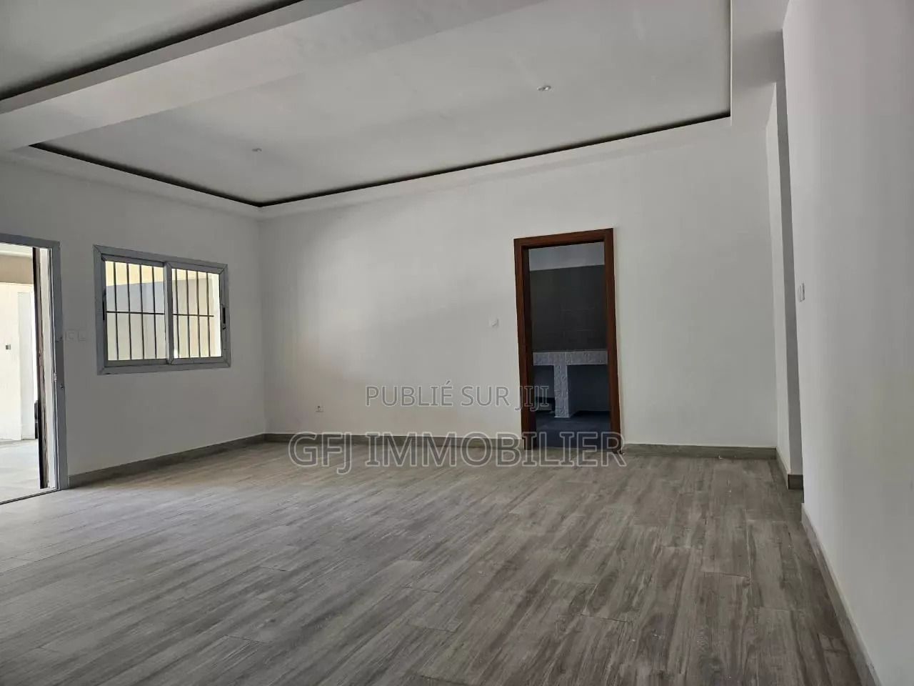 3chbre Villa dans Francis Gweh, Cocody à Louer