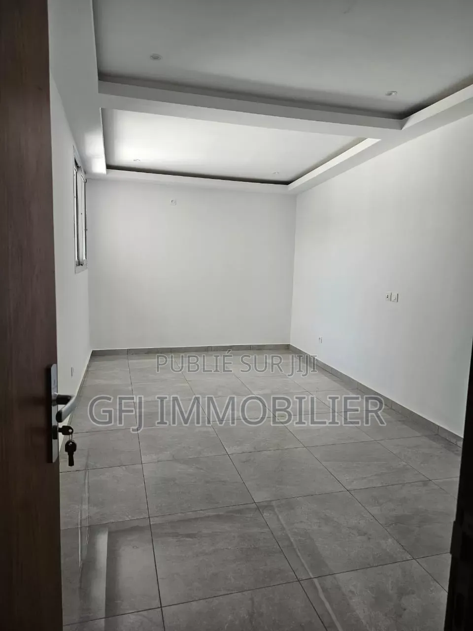 3chbre Villa dans Francis Gweh, Cocody à Louer