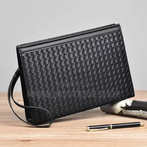 Pochette Haut De Gamme Pour Homme