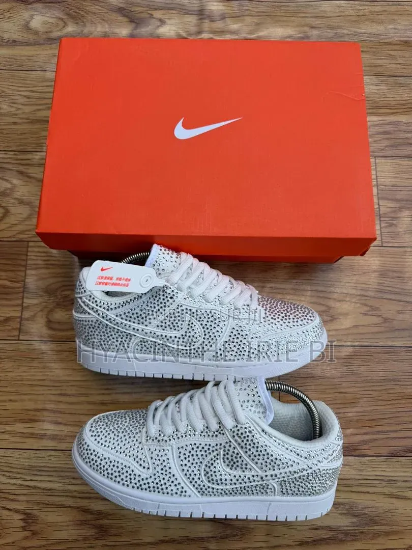 Nike Air Basket Original P38-45 Style Confort Class Élégance