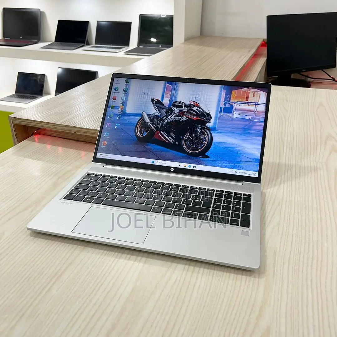 Nouveau Ordinateur portable HP ProBook 650 16GB Intel Core i7 SSD 512GB