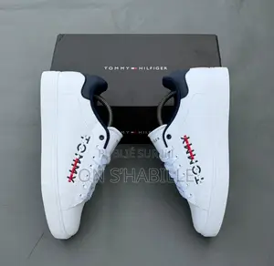 Ledger Sneaker