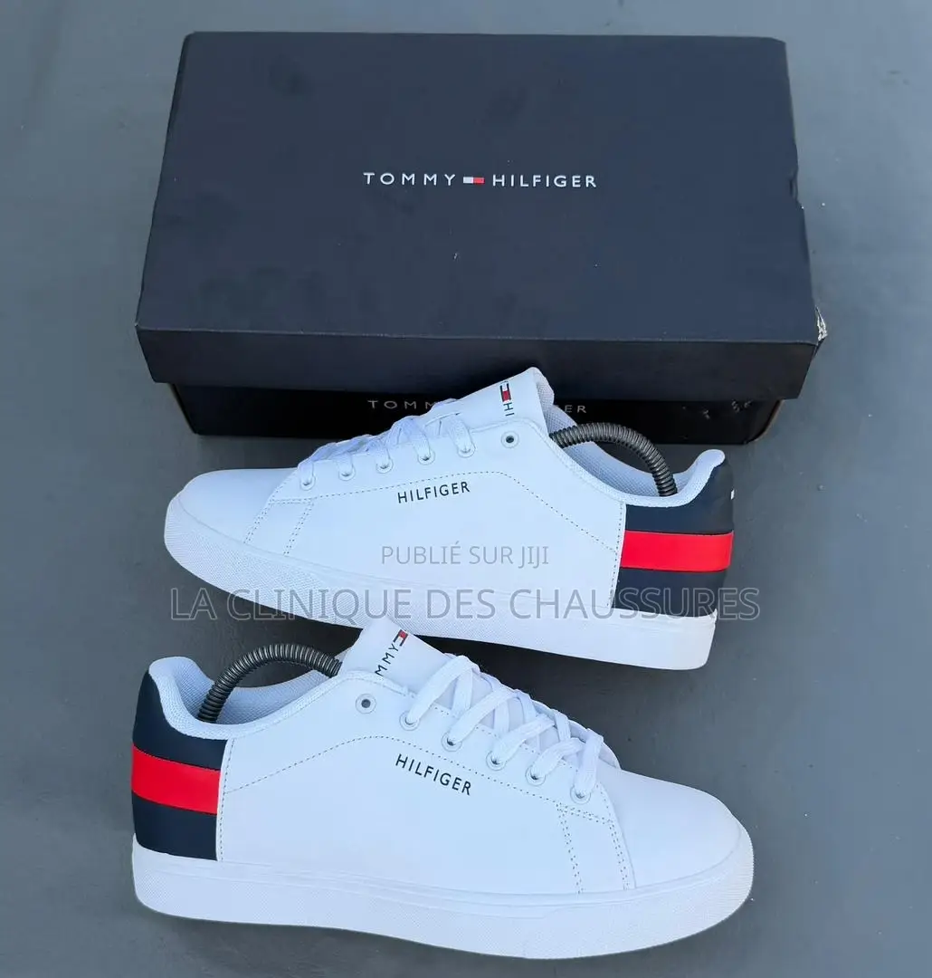 Ledger Sneaker