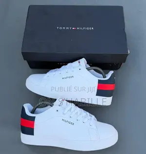 Ledger Sneaker