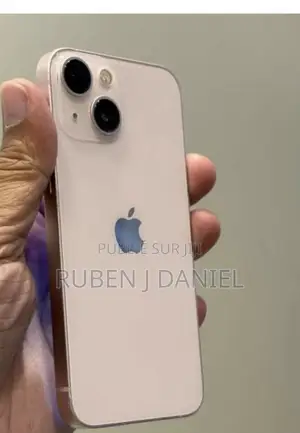 Apple iPhone 13 256 GB Or rose