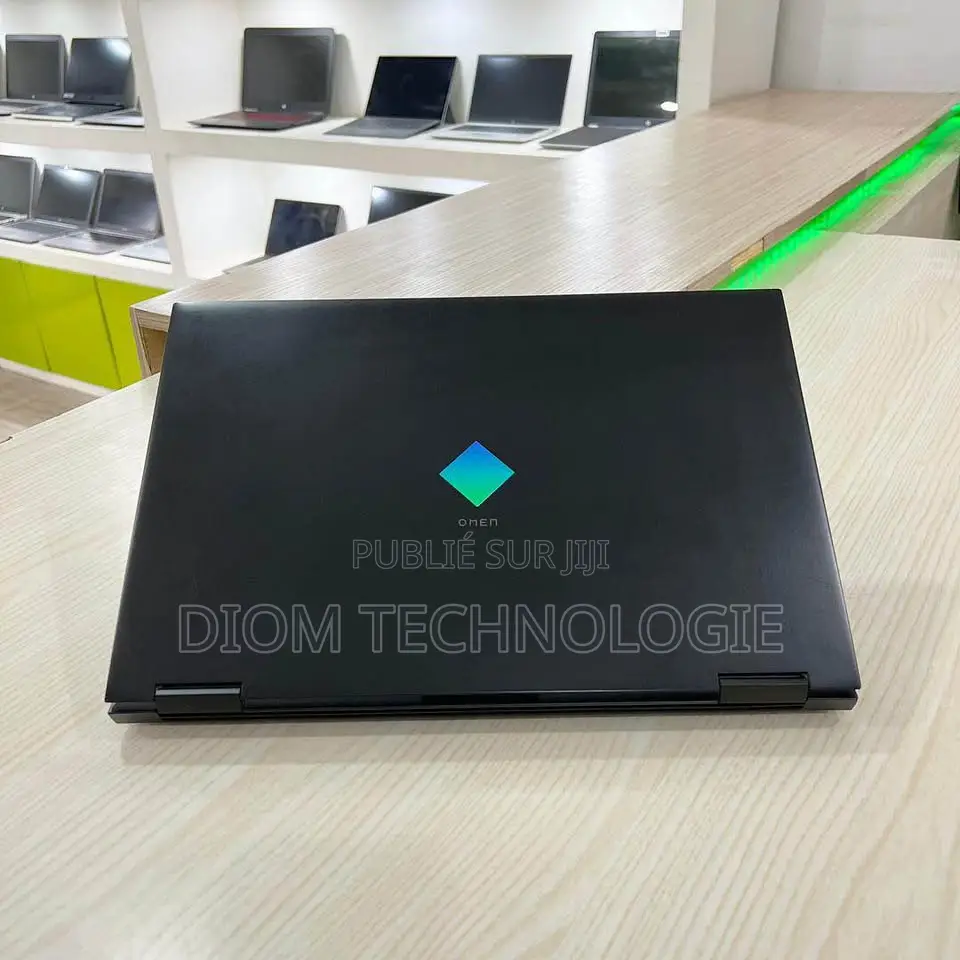 Ordinateur portable HP Omen 16 20GB Intel Core i7 SSD 1T