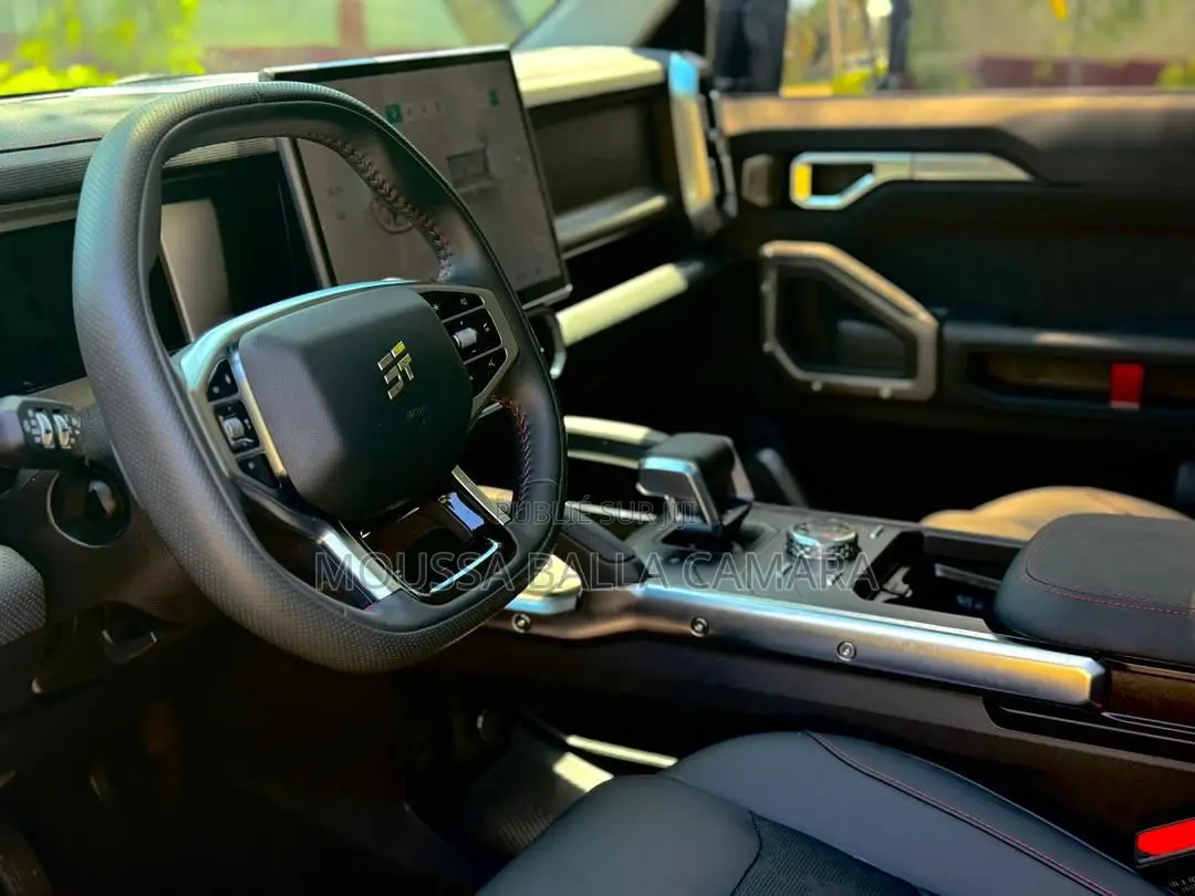 Nouveau Jetour T2 1.5 Hybrid AWD 2025 Noir