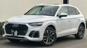 Audi Quattro 2022 Blanc