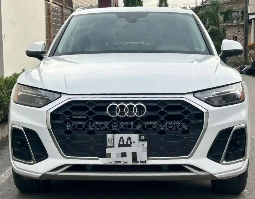 Audi Quattro 2022 Blanc