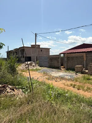 Terrain a Vendre a Bonoua