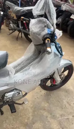 Nouveau KTM RC 125 2025 Bleu