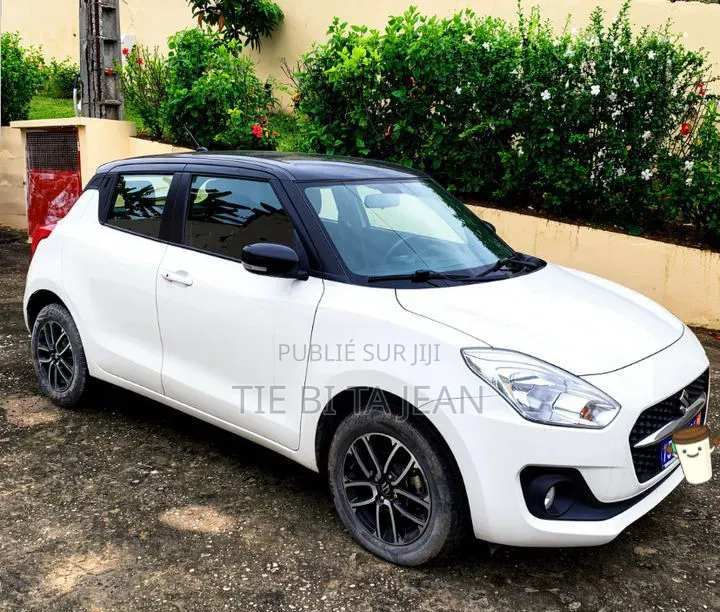 Suzuki Swift 2023 Blanc