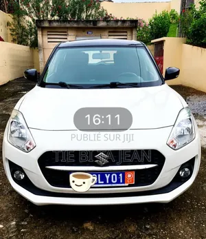 Suzuki Swift 2023 Blanc