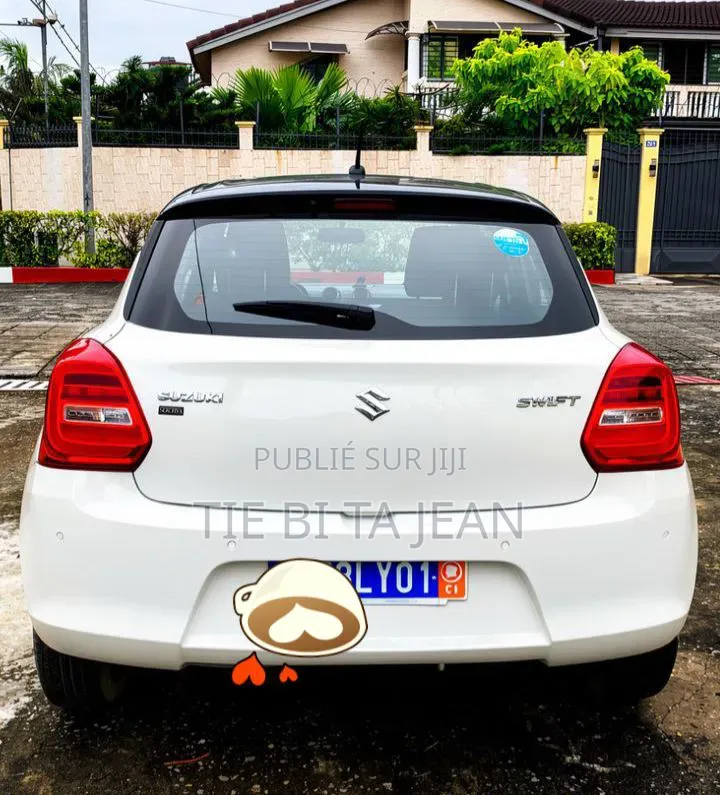 Suzuki Swift 2023 Blanc