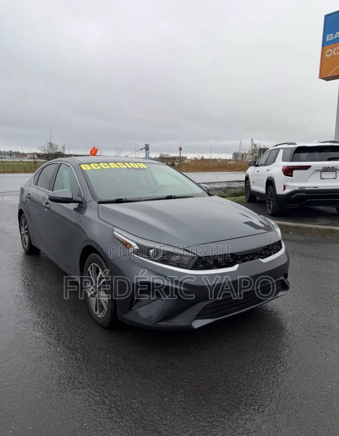 Kia Forte 2022 Gris