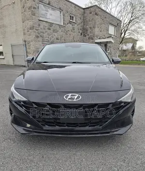 Hyundai Elantra 2022 Noir
