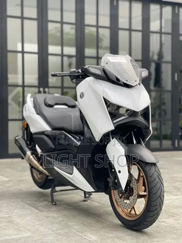 Nouveau Yamaha NMAX 155 2025 Blanc