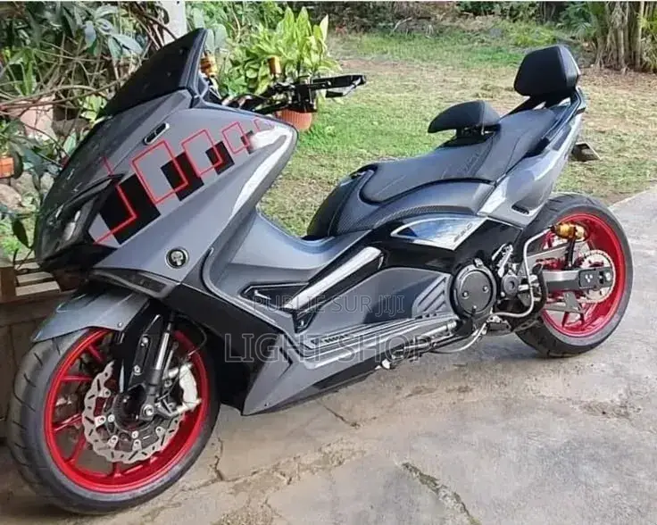 Nouveau Yamaha NMAX 155 2025 Blanc