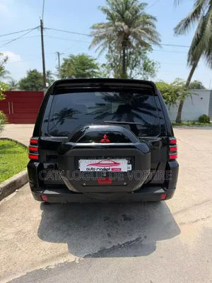 Mitsubishi Pajero 2024 Noir