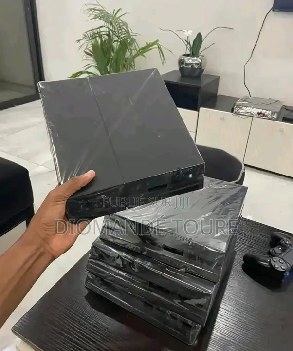 Console De Jeux Vidéo