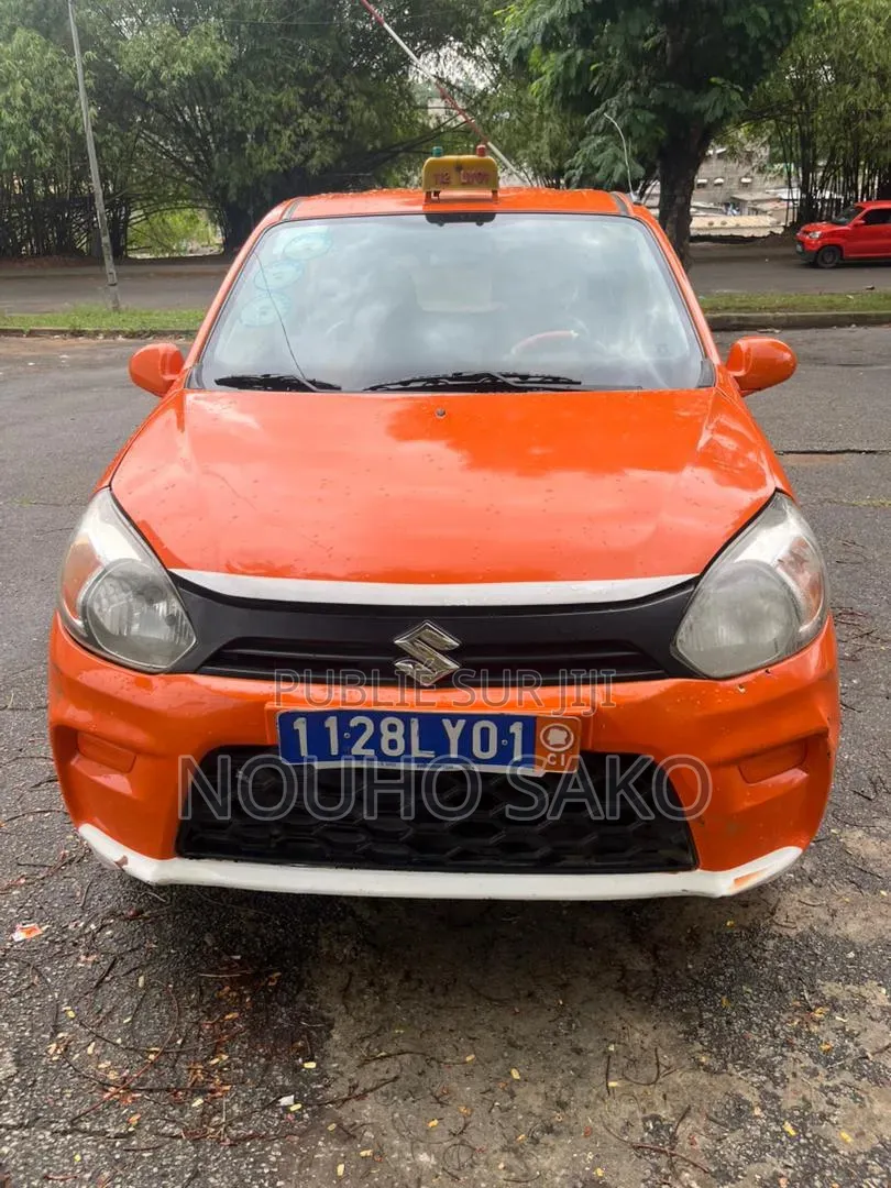 Suzuki Alto 2022 Orange