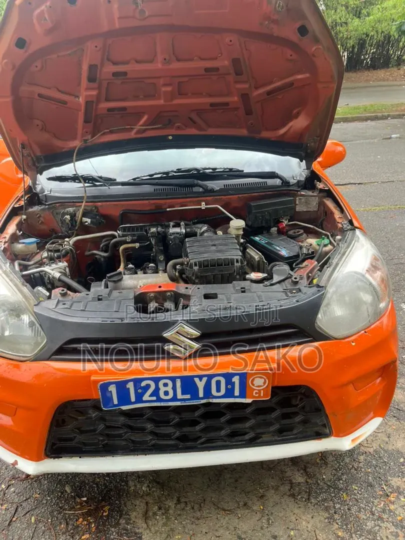 Suzuki Alto 2022 Orange