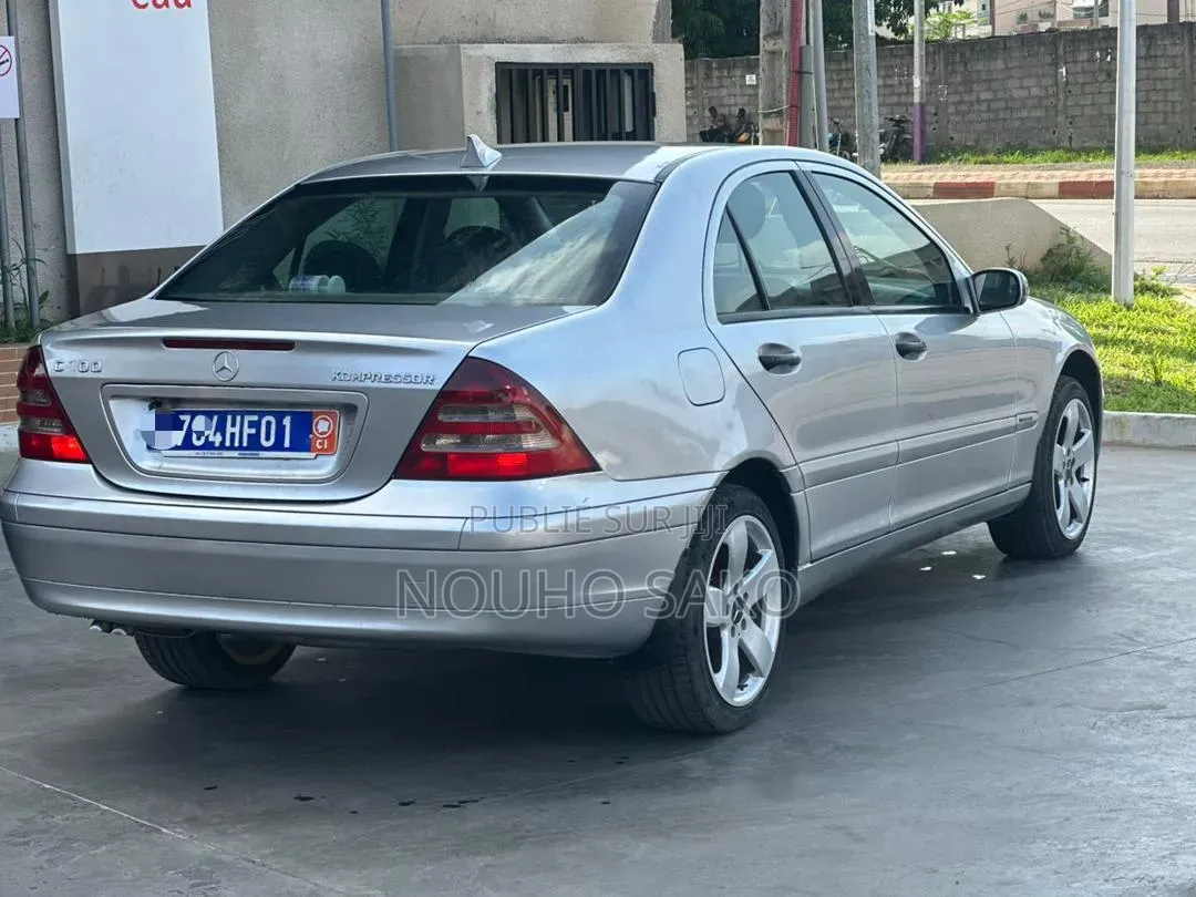 Mercedes-Benz C240 2003 Gris