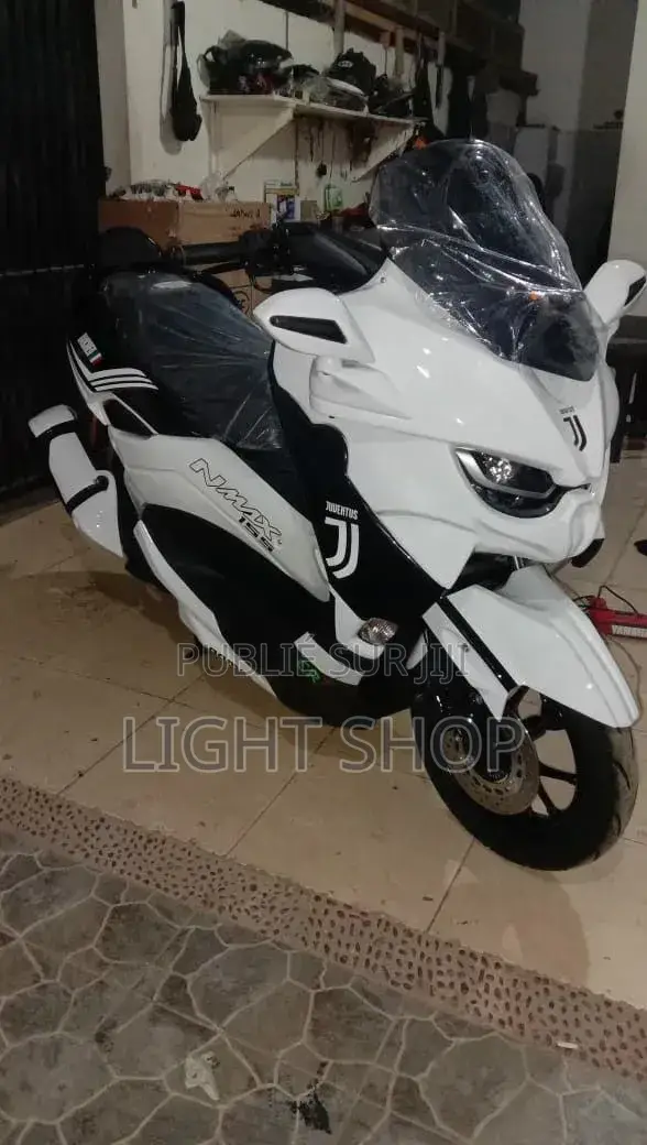 Nouveau Yamaha YBR125 2020 Beige