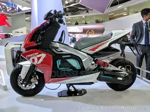 Nouveau Yamaha DT125 2025 Beige