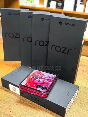 Nouveau Motorola Razr 2025 256 GB Rouge